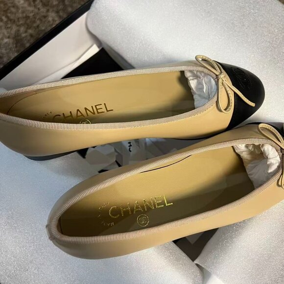 CHANEL Beige Lambskin Cap Toe Ballerina Flats - Picture 2 of 6